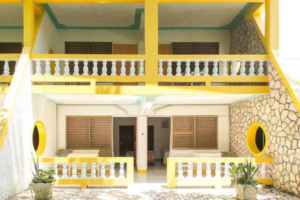 Hotel The Golden Sunset Negril Exterior foto